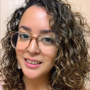 Meet your Posher, Veronica